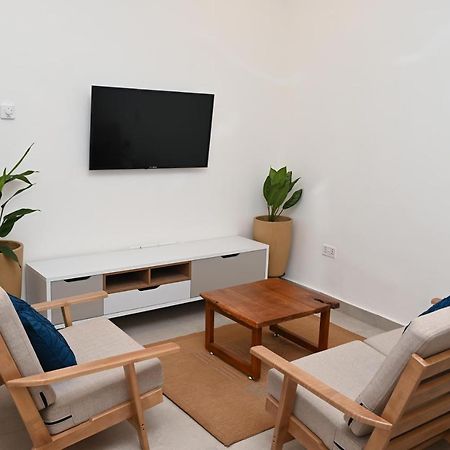 Lokko Serene Accra Exteriör bild